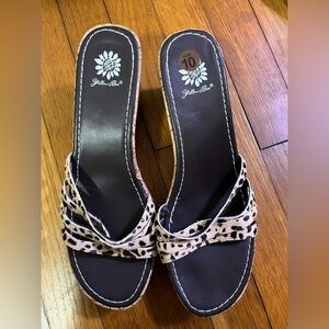 Yellow Box shoes with cheetah print size 10